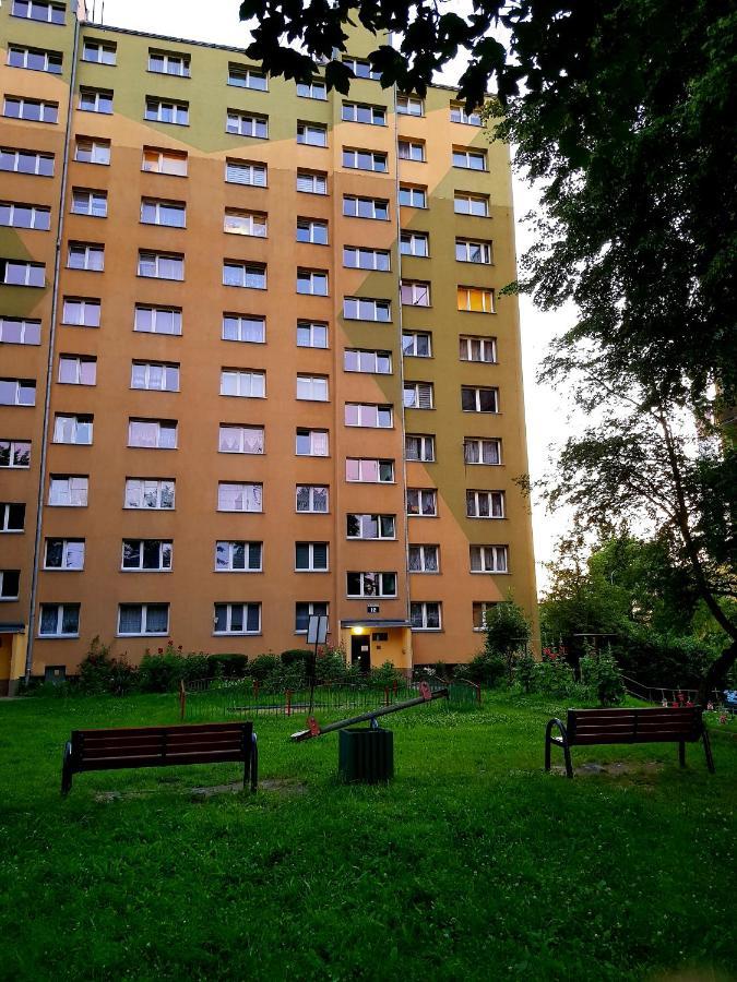 Apartament Wagabunda Валбжих Екстериор снимка