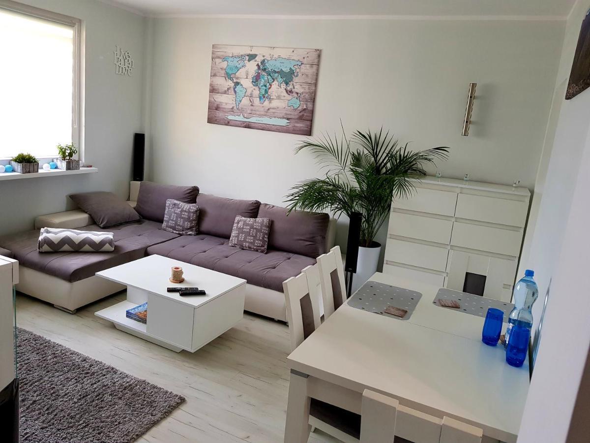Apartament Wagabunda Валбжих Екстериор снимка